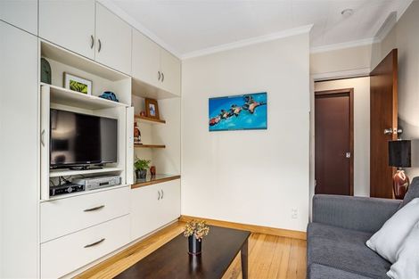 Photo of property in 21 Bidwell Place, Hillmorton, Christchurch, 8025