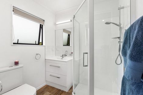 Photo of property in 64 Ruapuke Road, Raglan, 3296