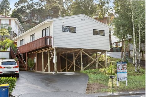 Photo of property in 2/19 Fernwood Grove, Bayview, Auckland, 0629