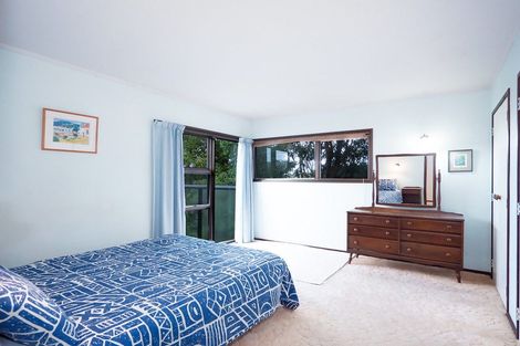 Photo of property in 1/7 Alston Avenue, Kelston, Auckland, 0602