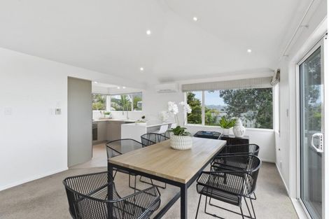 Photo of property in 1/14 Bournemouth Terrace, Murrays Bay, Auckland, 0630