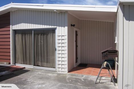 Photo of property in 28 Revans Street, Miramar, Wellington, 6022