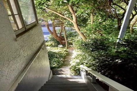 Photo of property in 38 Ngaio Road, Kelburn, Wellington, 6012