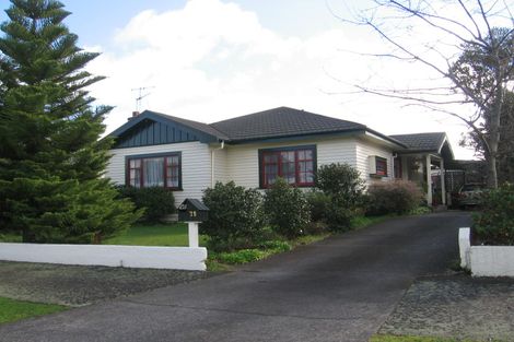 Photo of property in 75 Florence Avenue, Palmerston North, 4414