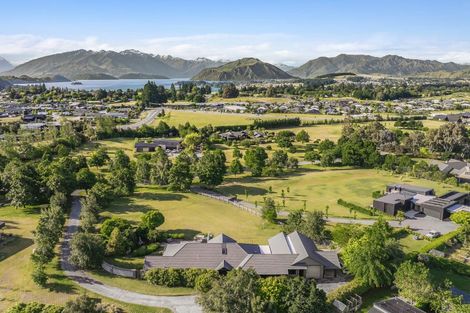 Photo of property in 6/71 Cardrona Valley Road, Wanaka, 9382