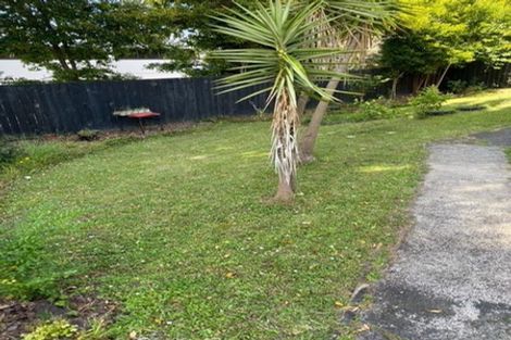 Photo of property in 1/19 Kathleen Street, Totara Vale, Auckland, 0627