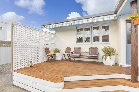 Photo of property in 6 Beaumont Lane, Havelock North, 4130