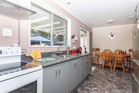 Photo of property in 32 Victor Street, Dannevirke, 4930