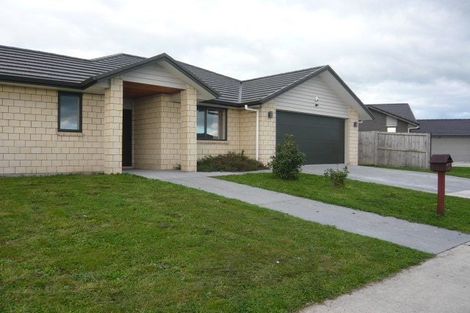 Photo of property in 64 Sirius Crescent, Rototuna North, Hamilton, 3210