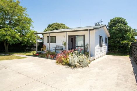 Photo of property in 8 Opal Drive, Papamoa Beach, Papamoa, 3118