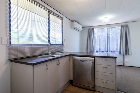 Photo of property in 348 Glengarry Road, Glen Eden, Auckland, 0602