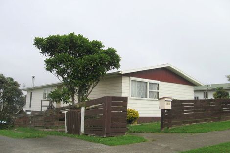 Photo of property in 182 Conclusion Street, Ascot Park, Porirua, 5024