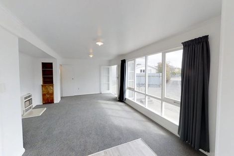 Photo of property in 7 Bradford Place, Awapuni, Palmerston North, 4412