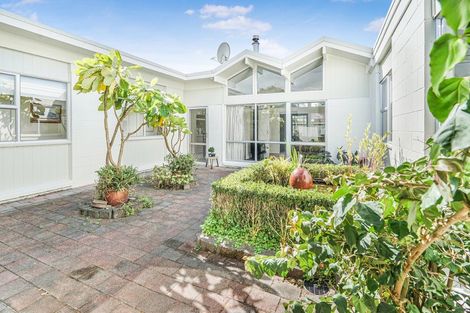 Photo of property in 24 Bernard Street, Chedworth, Hamilton, 3210