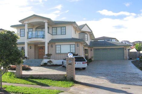 Photo of property in 7 Sesame Grove, Goodwood Heights, Auckland, 2105