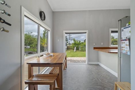 Photo of property in 24 Clive Street, Halcombe, Feilding, 4779