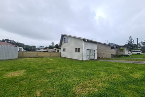 Photo of property in 146 Karewa Parade, Papamoa Beach, Papamoa, 3118