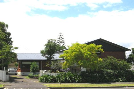 Photo of property in 134 West Tamaki Road, Glen Innes, Auckland, 1072
