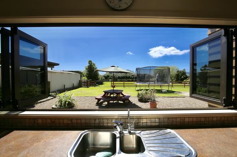 Photo of property in 25 Benn Road, Cambridge, 3495