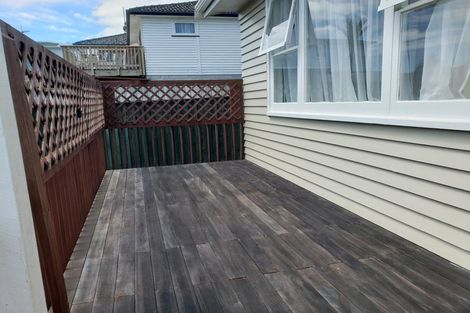 Photo of property in 15 Linwood Avenue, Forrest Hill, Auckland, 0620