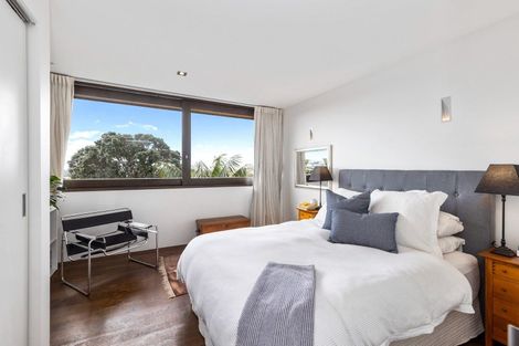 Photo of property in 9 Bongard Road, Mission Bay, Auckland, 1071