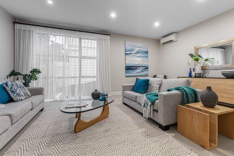 Photo of property in 102 Bassett Road, Remuera, Auckland, 1050