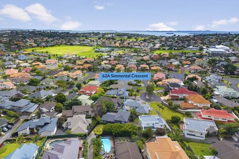 Photo of property in 1/62 Simmental Crescent, Somerville, Auckland, 2014