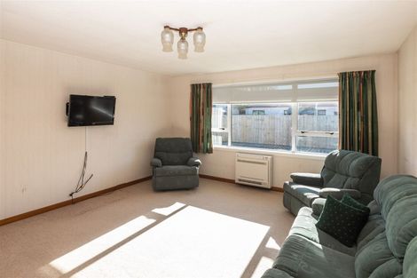 Photo of property in 2/127 Clarence Street, Riccarton, Christchurch, 8011