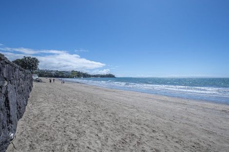 Photo of property in 5a Craig Road, Milford, Auckland, 0620