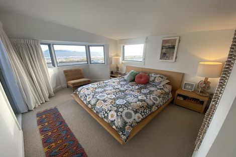 Photo of property in 241 The Esplanade, Petone, Lower Hutt, 5012