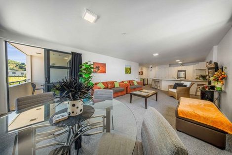Photo of property in 47/3 Maunganui Road, Mount Maunganui, 3116