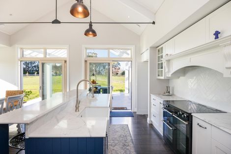Photo of property in 18 Heatherlie Road, Colyton, Ashhurst, 4775