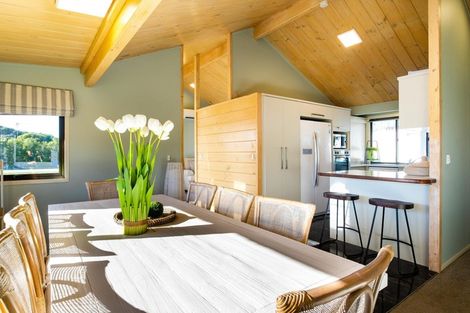 Photo of property in 49 Harper Road, Waimarama, 4294