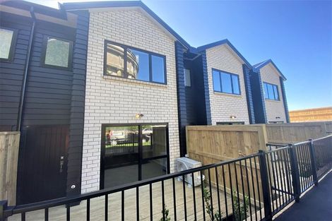 Photo of property in 1/14 Ruakiwi Road, Hamilton Lake, Hamilton, 3204