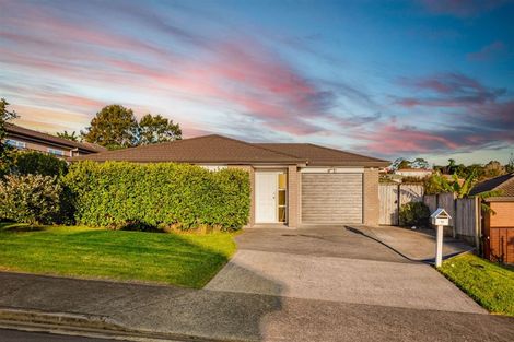 Photo of property in 14 Nirmal Place, Sunnyvale, Auckland, 0612