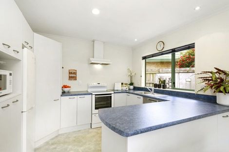 Photo of property in Redwood Village, 67/42 Main Road, Tawa, Wellington, 5028