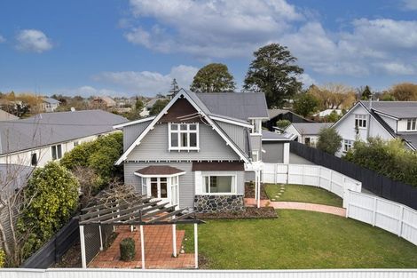 Photo of property in 31 Kotare Street, Fendalton, Christchurch, 8041