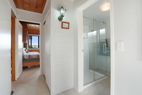 Photo of property in 72 West View Crescent, Onerahi, Whangarei, 0110