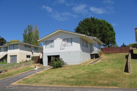 Photo of property in 37 Vandeleur Avenue, Birkdale, Auckland, 0626