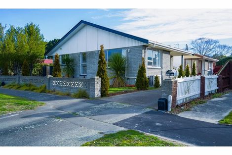 Photo of property in 1/17 Kuaka Crescent, Bromley, Christchurch, 8062