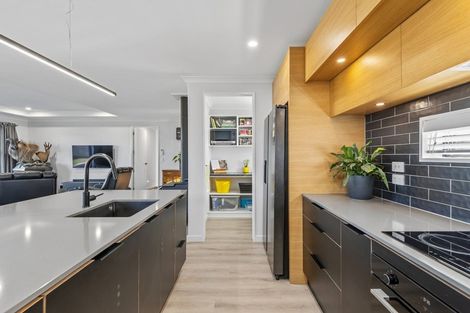 Photo of property in 5 Glenmark Drive, Darfield, 7510