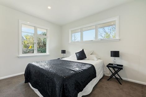 Photo of property in 117 Blighs Road, Strowan, Christchurch, 8052