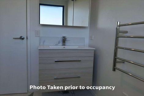 Photo of property in 9/21 Karamu Street, Te Atatu Peninsula, Auckland, 0610