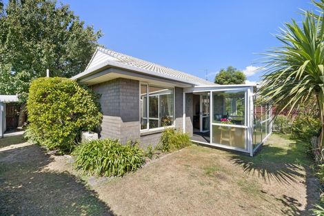 Photo of property in 1/10 Bella Rosa Drive, Hei Hei, Christchurch, 8042