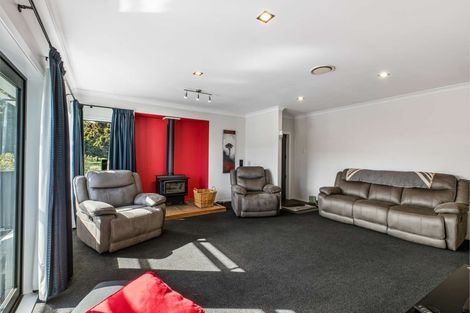 Photo of property in 82 Racecourse Road, Waiuku, 2123