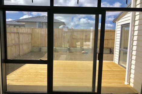 Photo of property in 7 Hoiho Road, Pukekohe, 2120