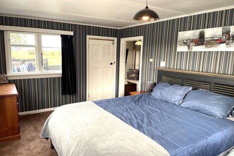 Photo of property in 1 Allan Street, Waiwera South, Clinton, 9584