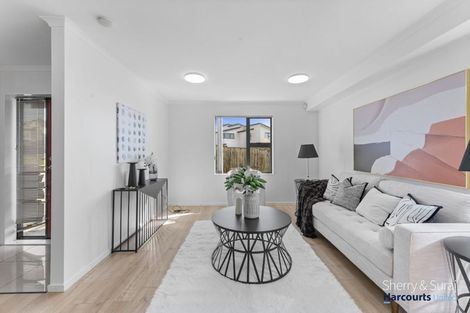 Photo of property in 85 Keri Vista Rise, Papakura, 2110