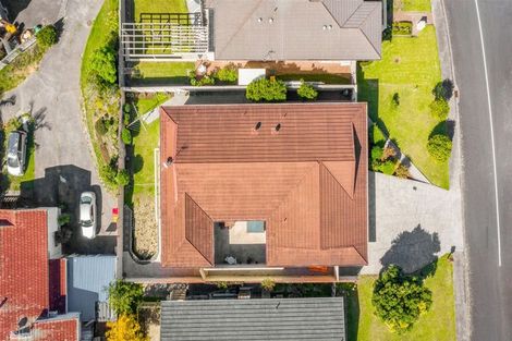 Photo of property in 10 Tatyana Place, Massey, Auckland, 0614