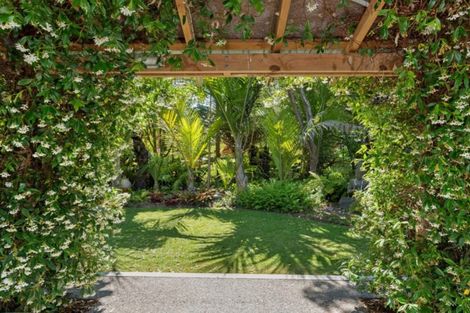 Photo of property in 18 Harbour View Road, Point Wells, Warkworth, 0986